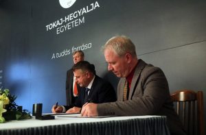 Egyetem és önkormányzatok működnek együtt Tokaj-Hegyalján