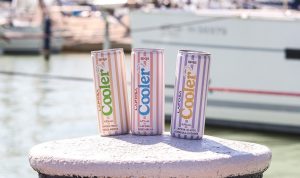 Innovatív borkoktél a Balaton két oldaláról