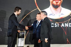 A világ borvidékein szüretelhetnek a Jövő Borásza ösztöndíjasai